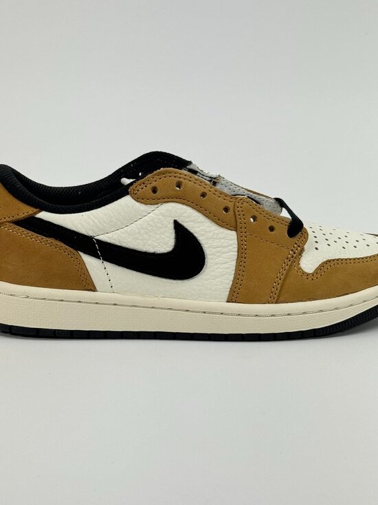 Air Jordan 1 Retro Low OG \'Rookie of the Year\' CZ0790-107 size 5 M / 6.5 W